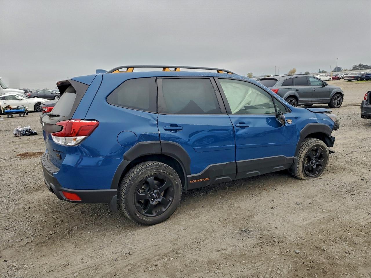 2022 SUBARU FORESTER WILDERNESS photo 3