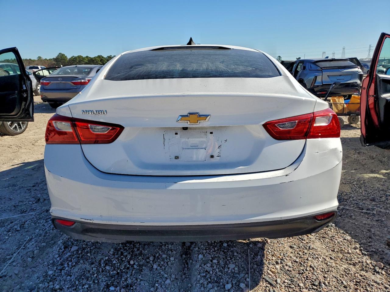 2018 CHEVROLET MALIBU LS photo 6