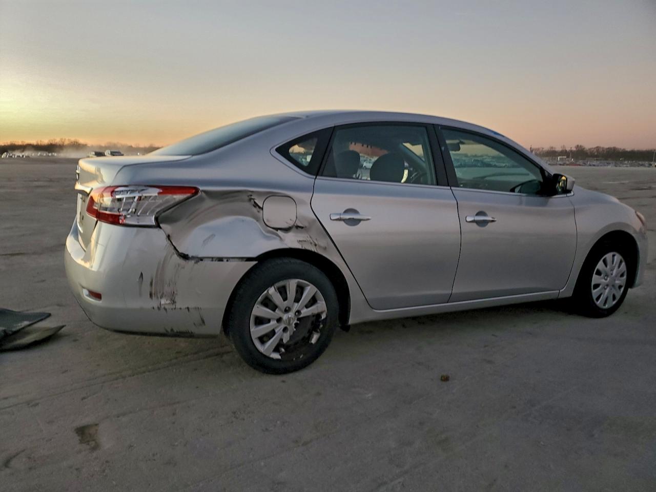 2014 NISSAN SENTRA S photo 3