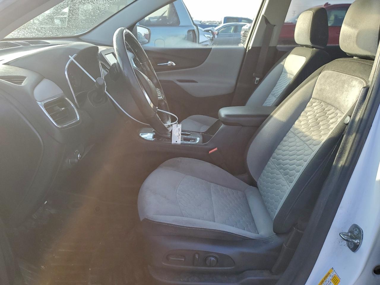 2019 CHEVROLET EQUINOX LT photo 7