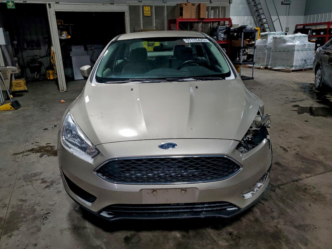 2018 FORD FOCUS SE photo 5