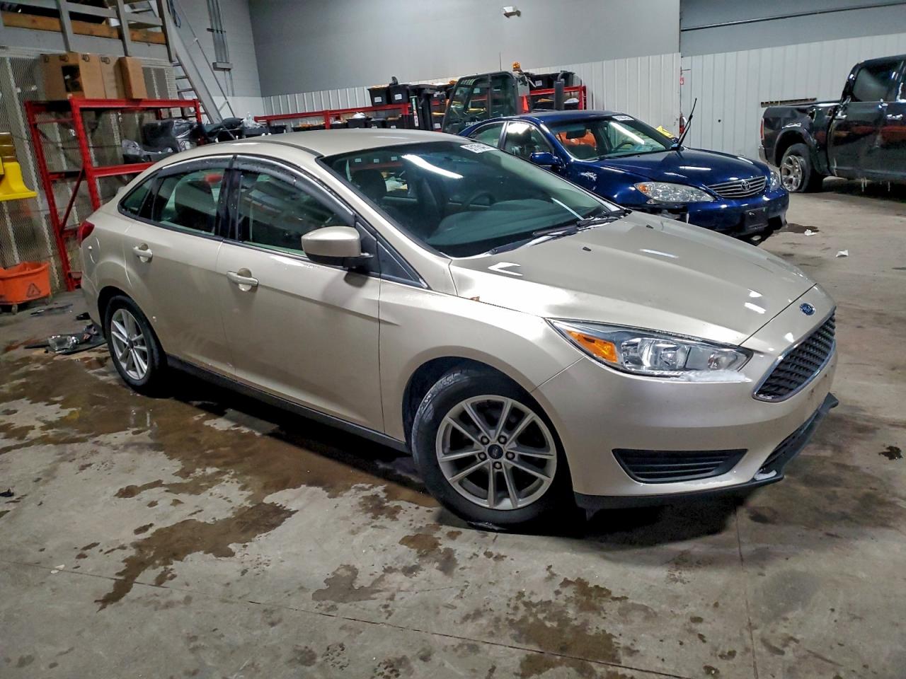 2018 FORD FOCUS SE photo 4