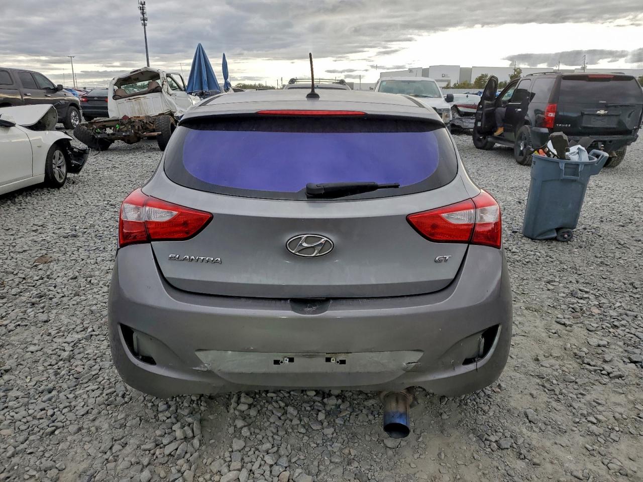 2016 HYUNDAI ELANTRA GT photo 6