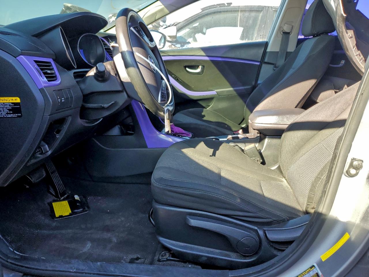 2016 HYUNDAI ELANTRA GT photo 7