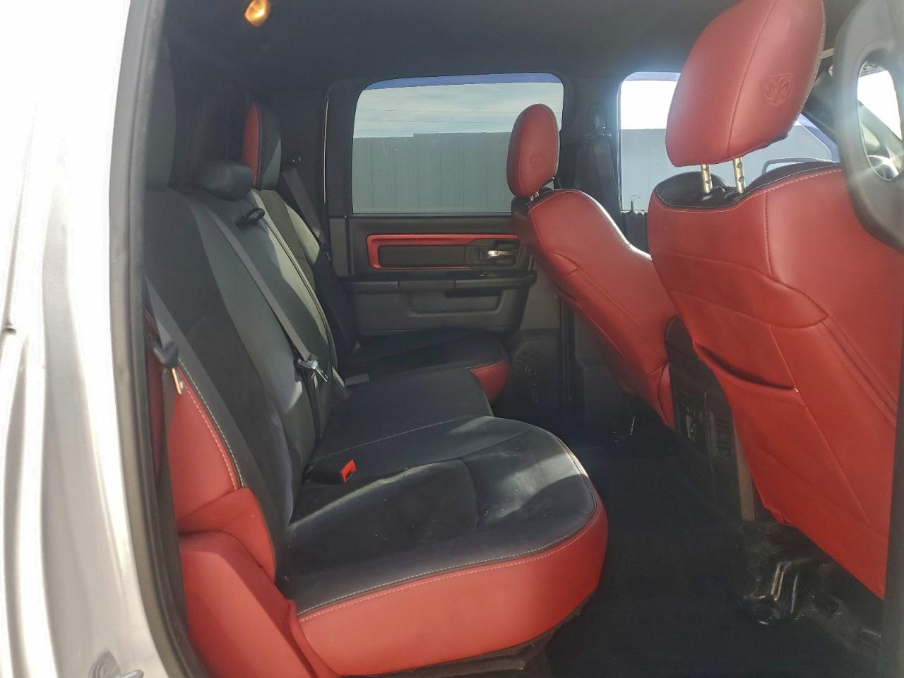 2016 RAM 1500 REBEL photo 10