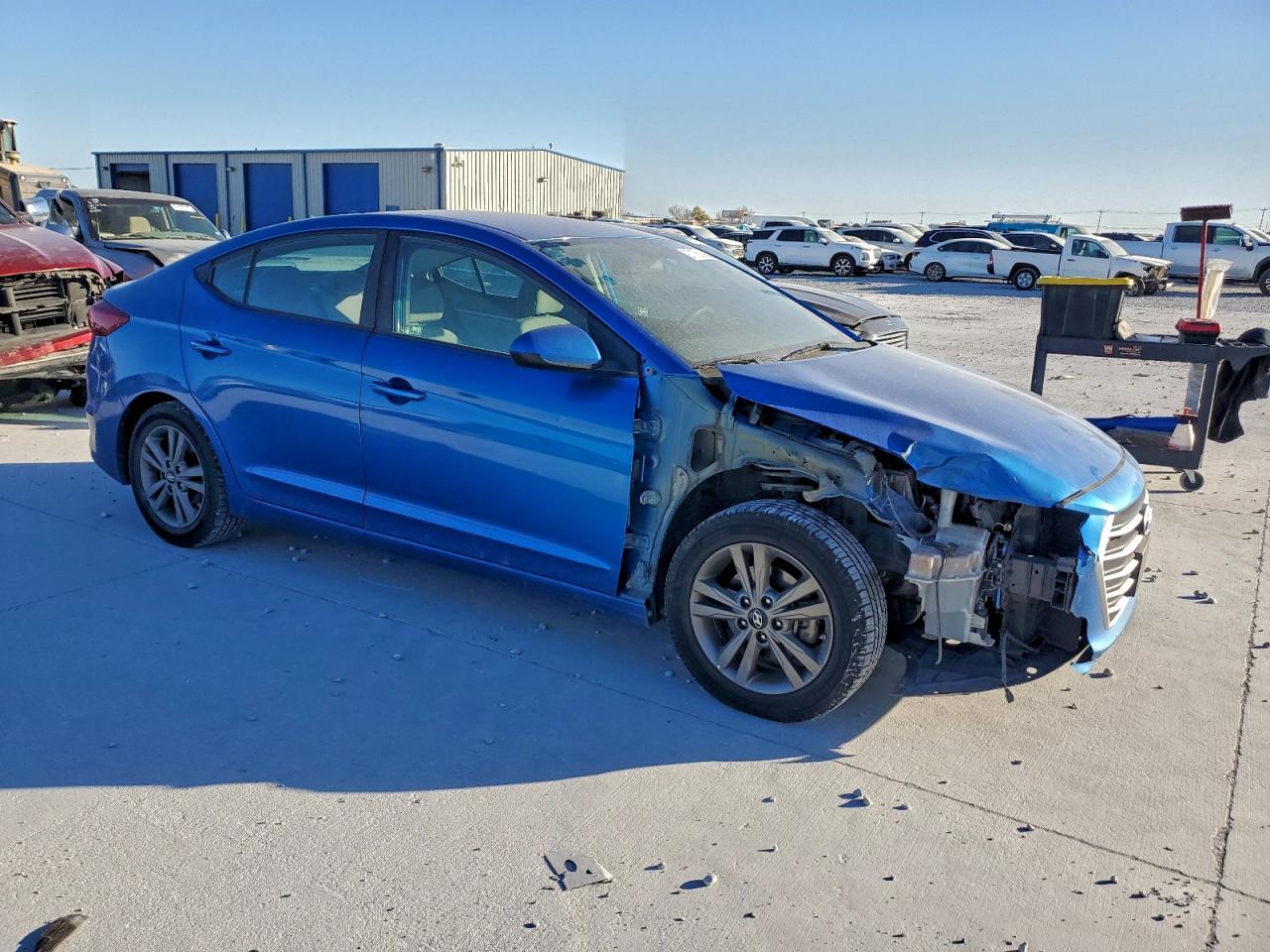 2018 HYUNDAI ELANTRA SEL photo 4