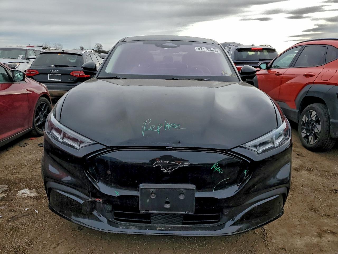2021 FORD MUSTANG MACH-E PREMIUM photo 5