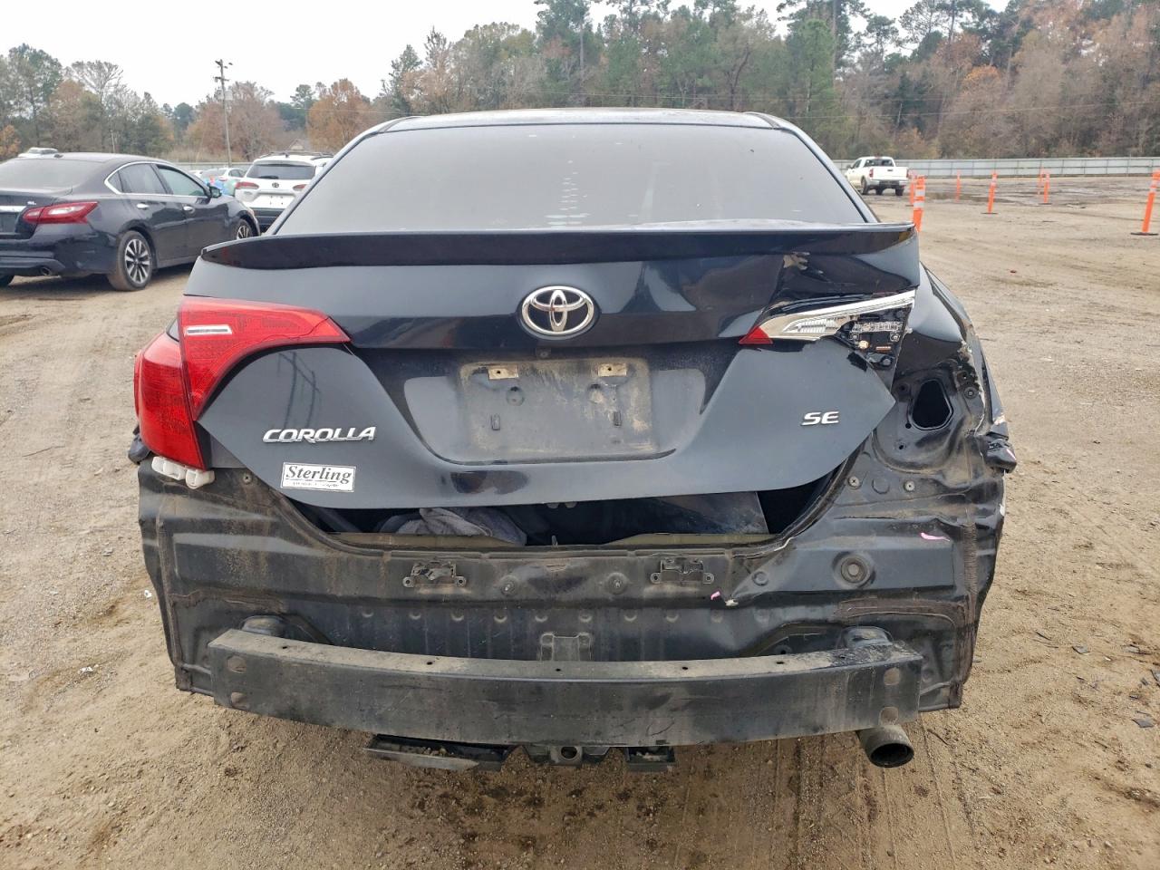 2017 TOYOTA COROLLA L photo 6