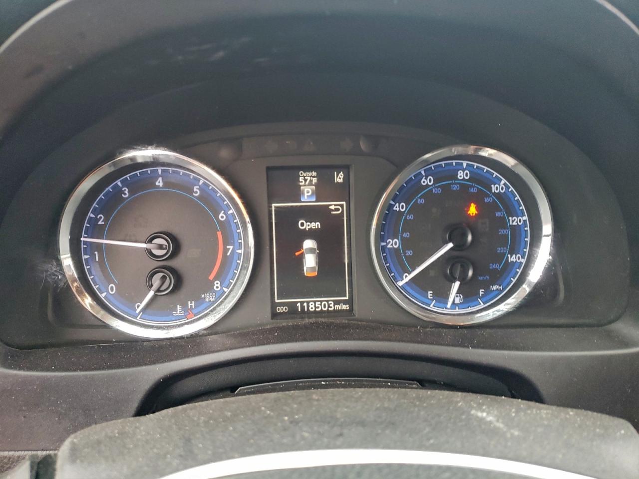 2017 TOYOTA COROLLA L photo 9
