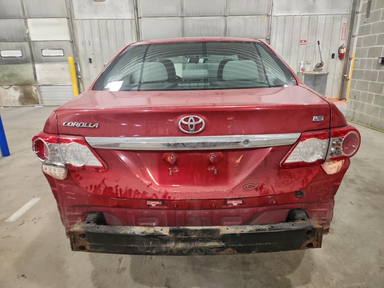2012 TOYOTA COROLLA BASE photo 6