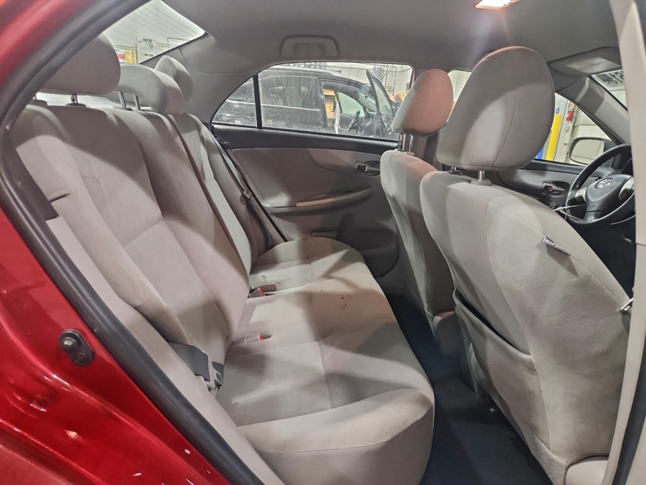2012 TOYOTA COROLLA BASE photo 10