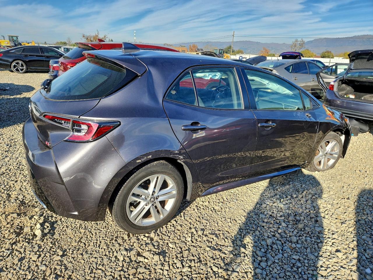 2022 TOYOTA COROLLA SE photo 3