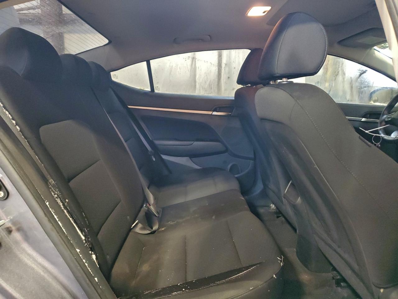 2020 HYUNDAI ELANTRA SEL photo 10