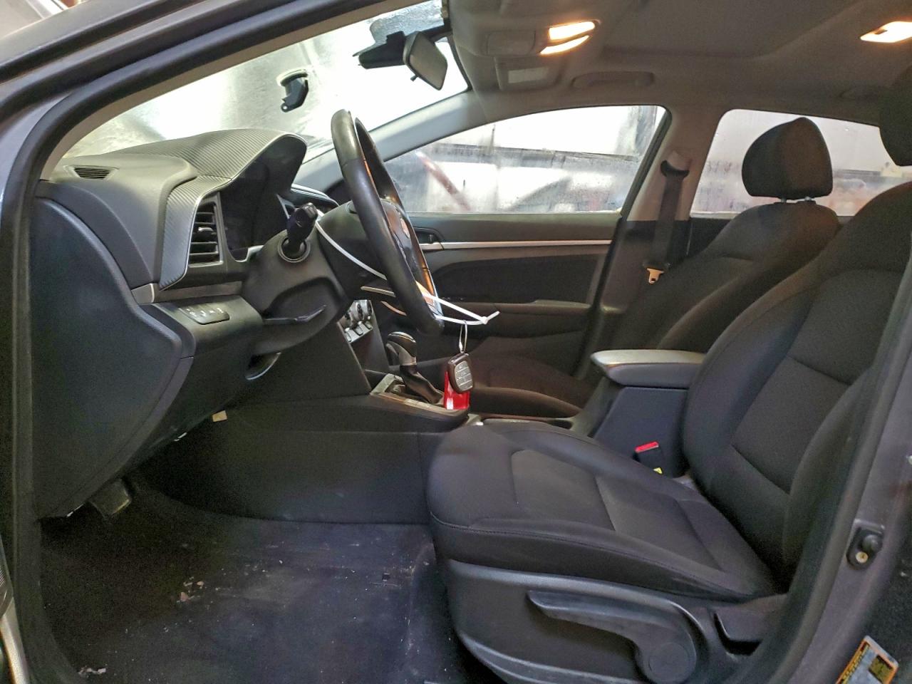 2020 HYUNDAI ELANTRA SEL photo 7