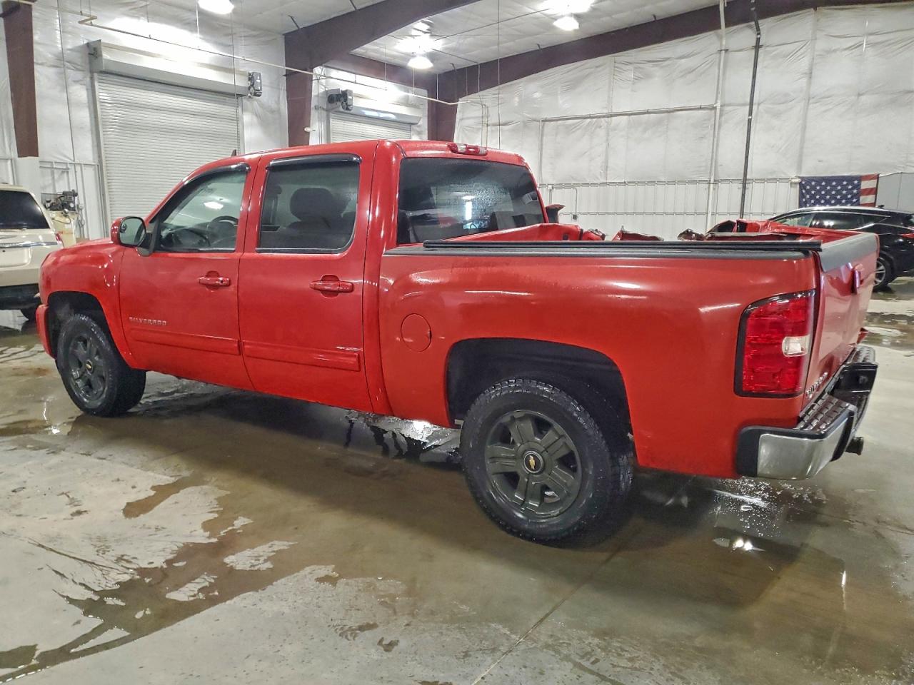 2010 CHEVROLET 1500 photo 2