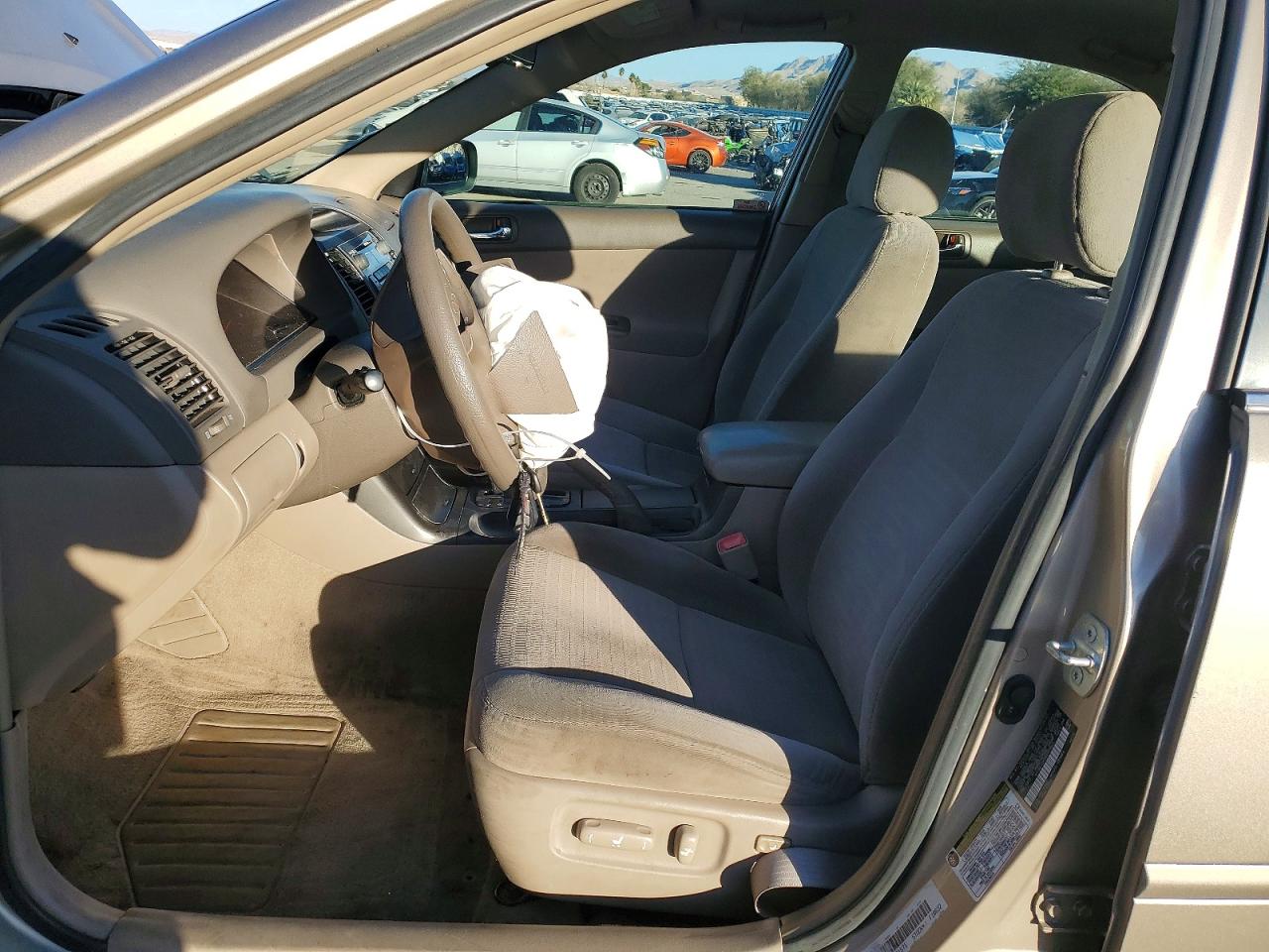 2006 TOYOTA CAMRY LE photo 7