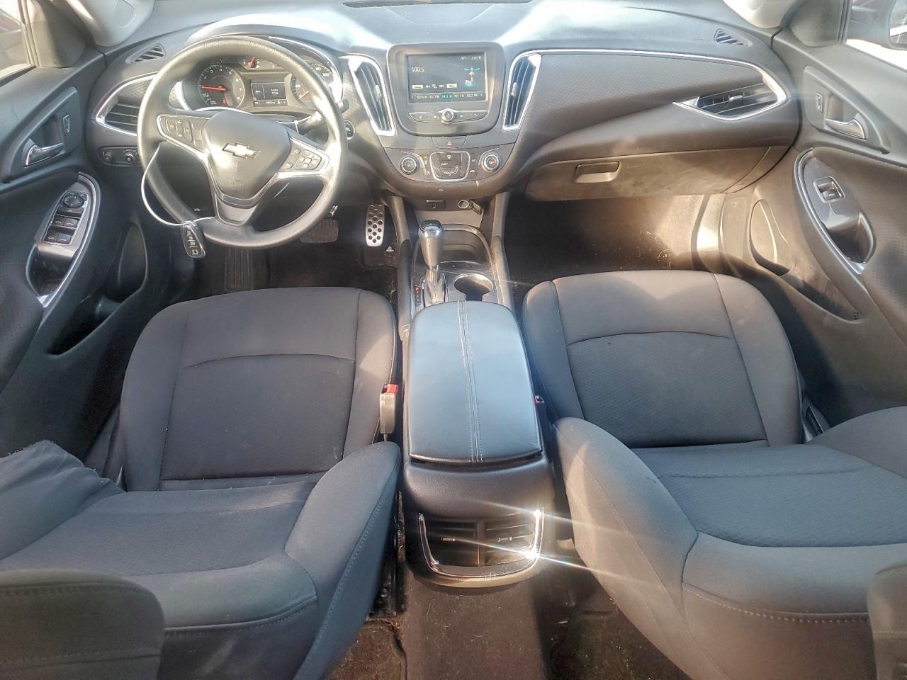 2016 CHEVROLET MALIBU LT photo 8