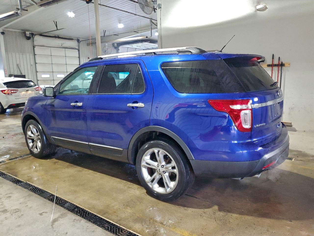 2014 FORD EXPLORER LIMITED photo 2