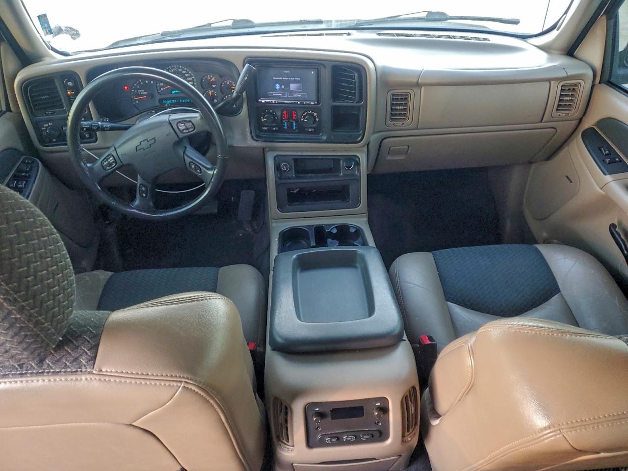 2004 CHEVROLET AVALANCHE K1500 photo 8