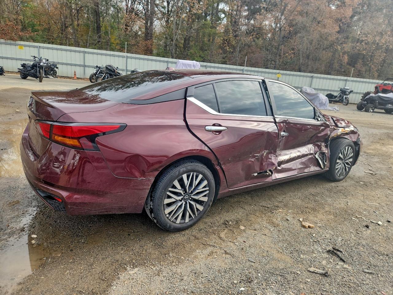2025 NISSAN ALTIMA 2.5 SV photo 3