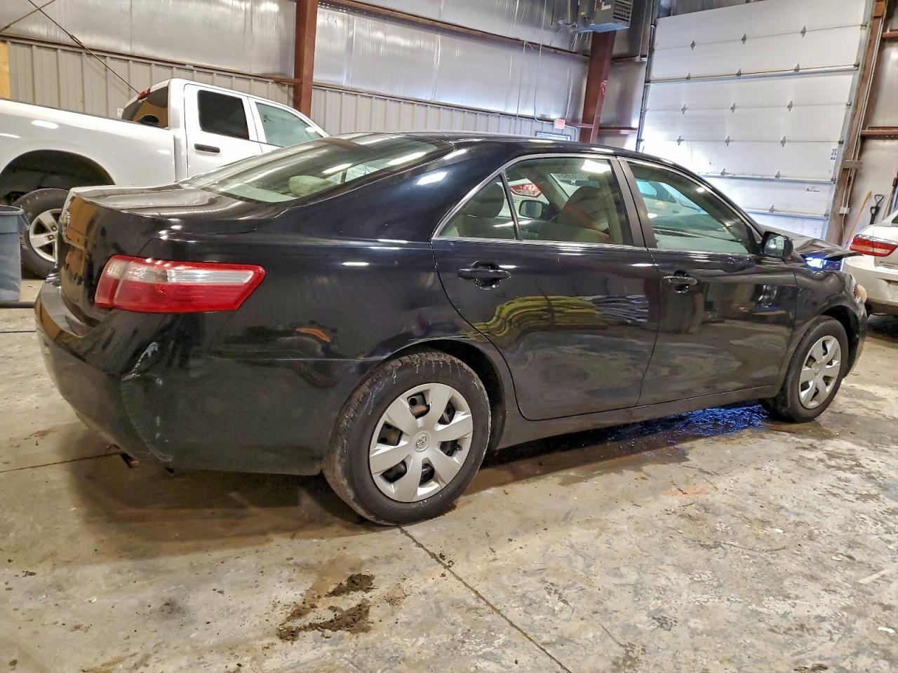 2009 TOYOTA CAMRY BASE photo 3