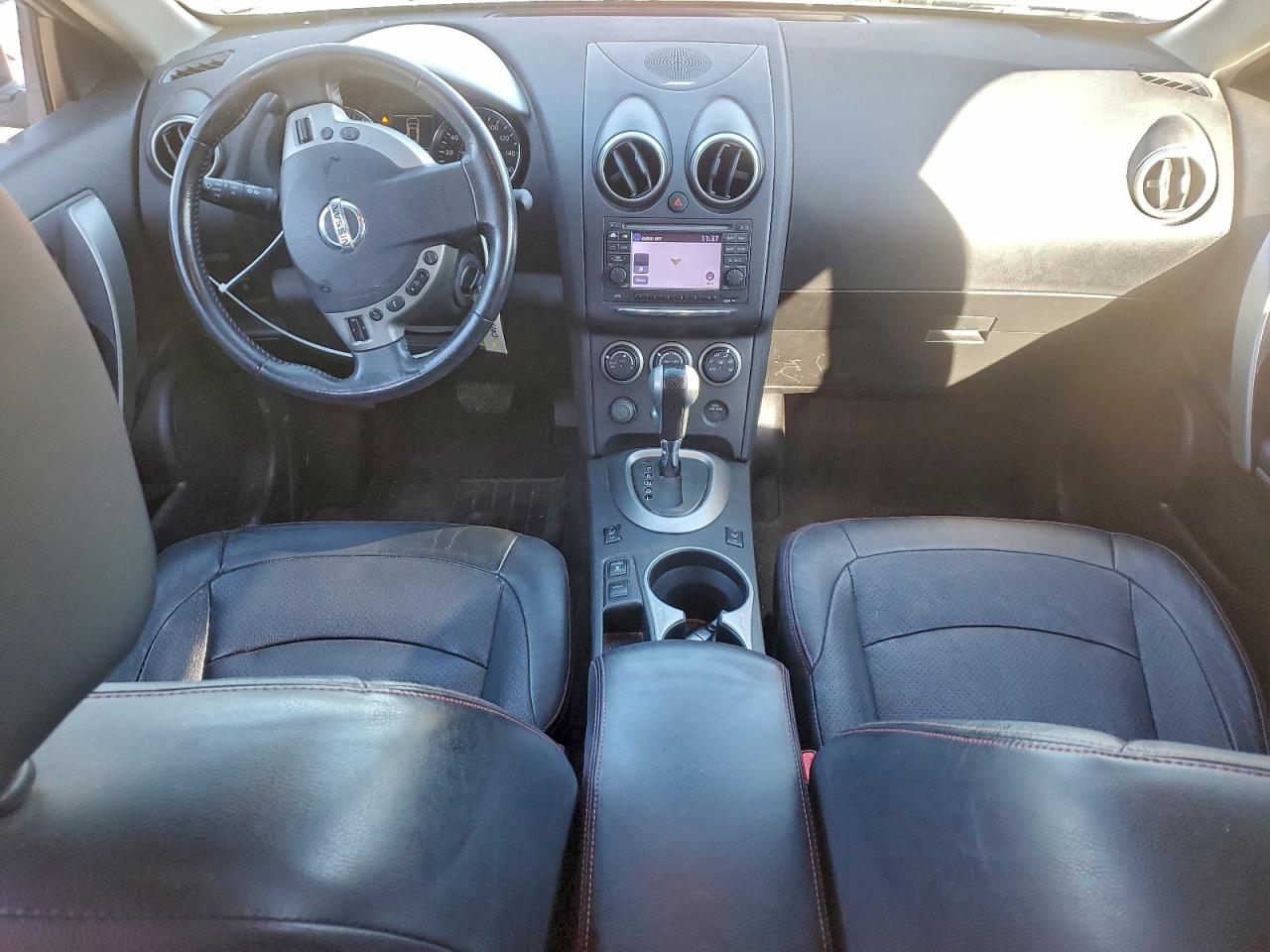 2013 NISSAN ROGUE S photo 8