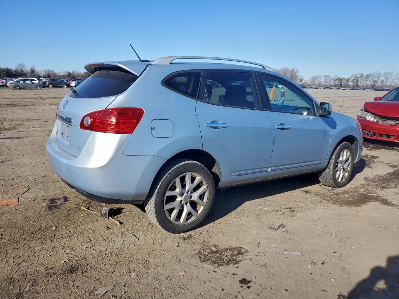 2013 NISSAN ROGUE S photo 3