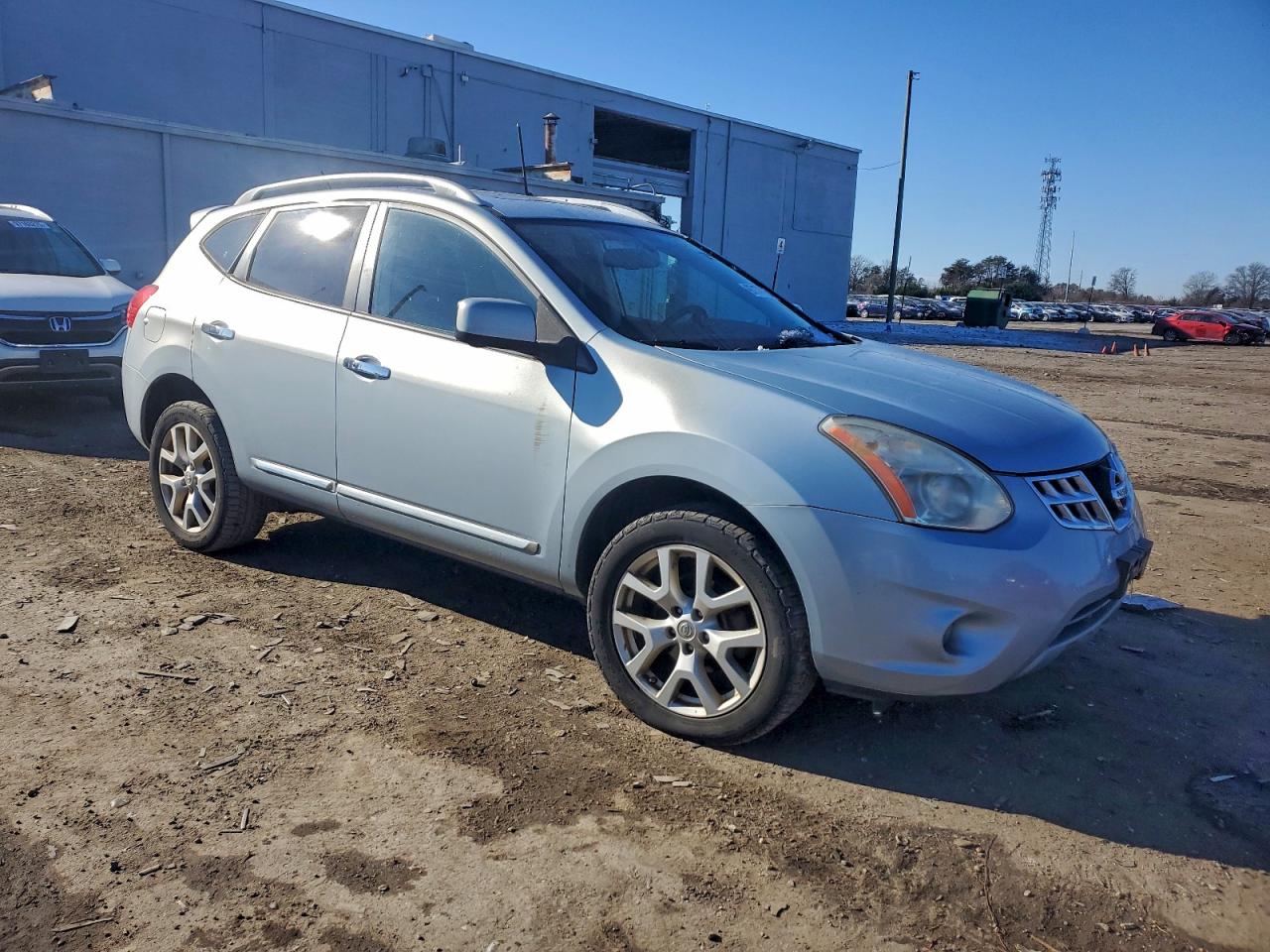 2013 NISSAN ROGUE S photo 4