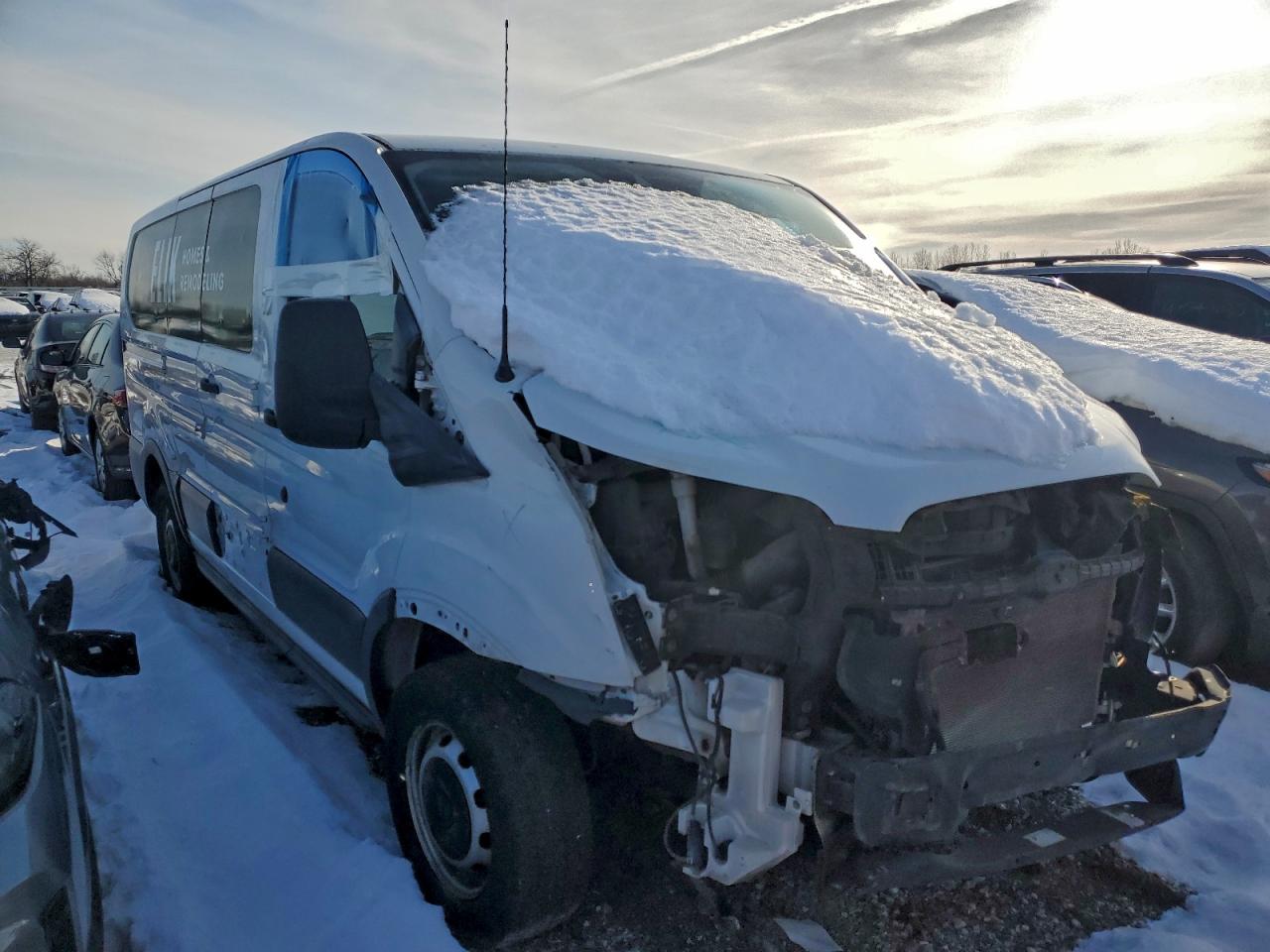 2016 FORD TRANSIT T-150 photo 4