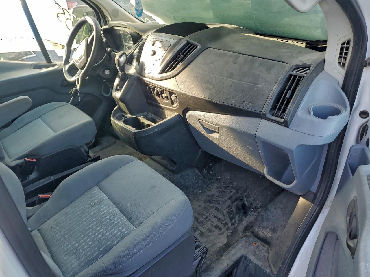 2016 FORD TRANSIT T-150 photo 8
