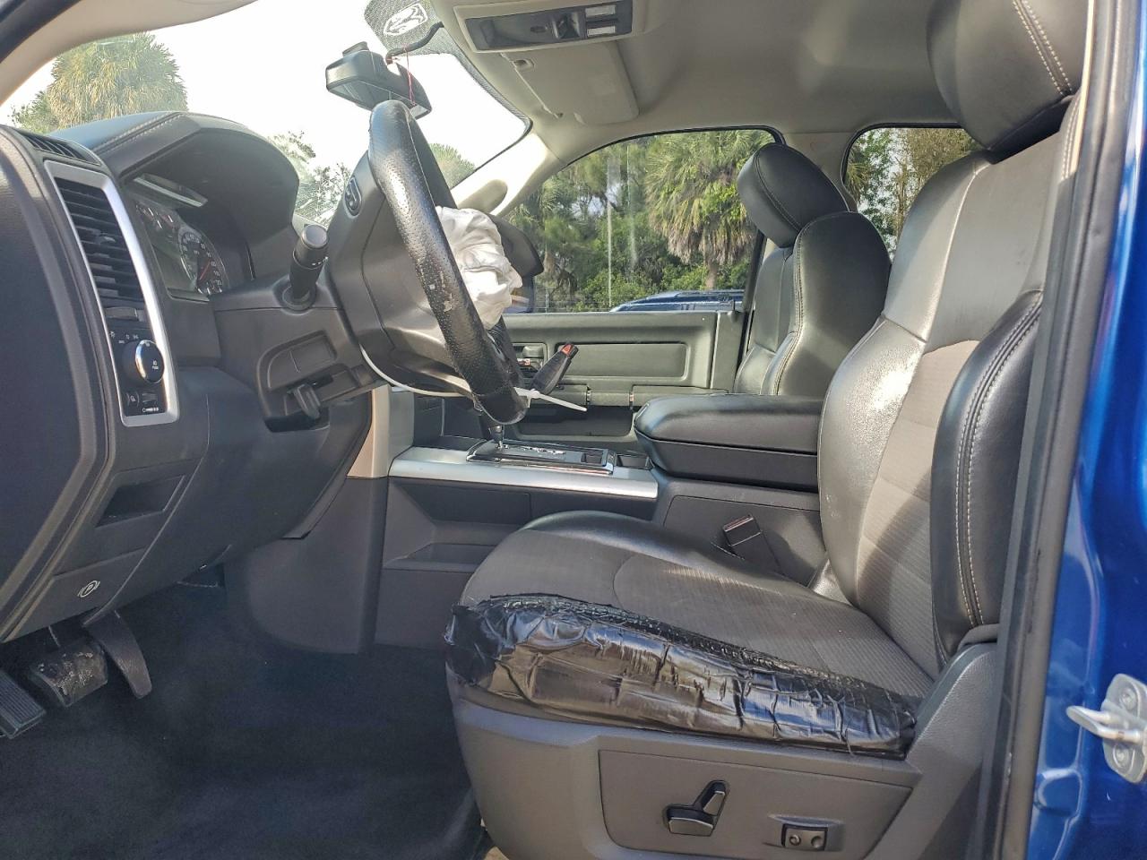 2011 DODGE RAM 1500 photo 7