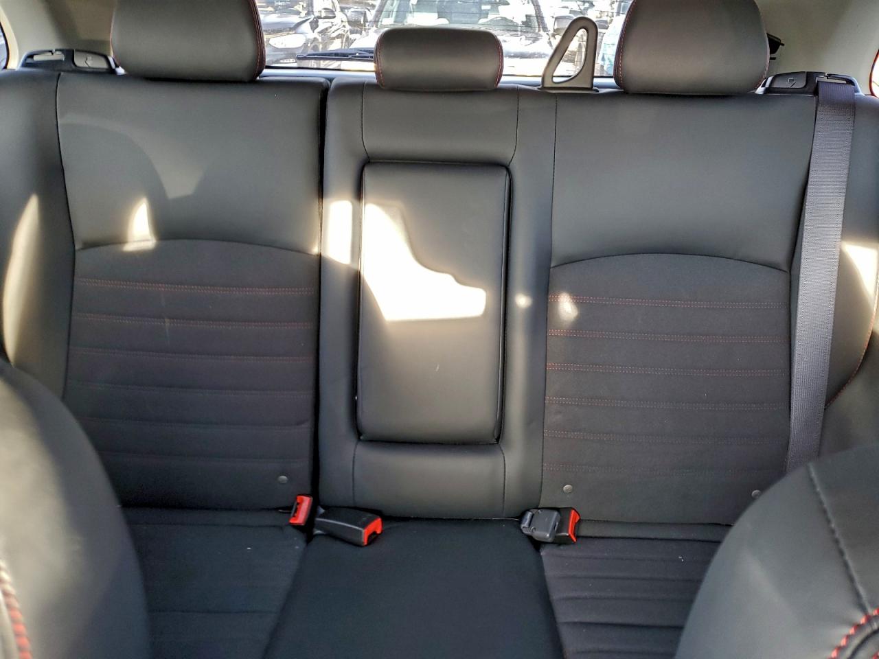 2024 MITSUBISHI OUTLANDER SPORT S/SE photo 10