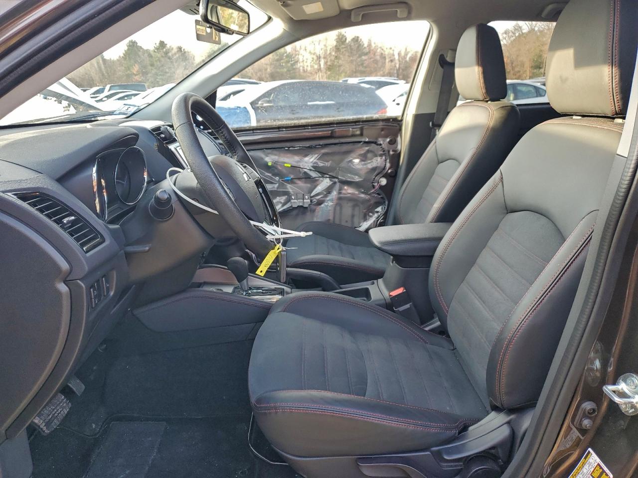 2024 MITSUBISHI OUTLANDER SPORT S/SE photo 7