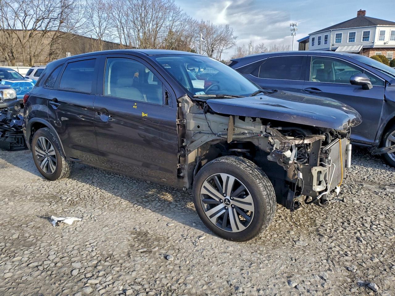 2024 MITSUBISHI OUTLANDER SPORT S/SE photo 4