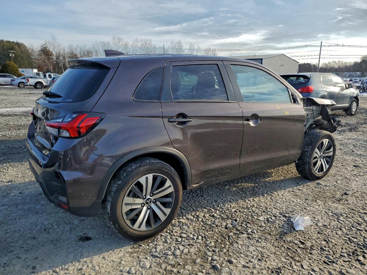 2024 MITSUBISHI OUTLANDER SPORT S/SE photo 3