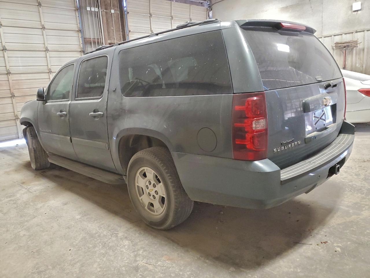 2009 CHEVROLET SUBURBAN C1500 LT photo 2