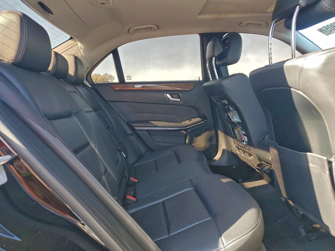 2014 MERCEDES-BENZ E 350 photo 10