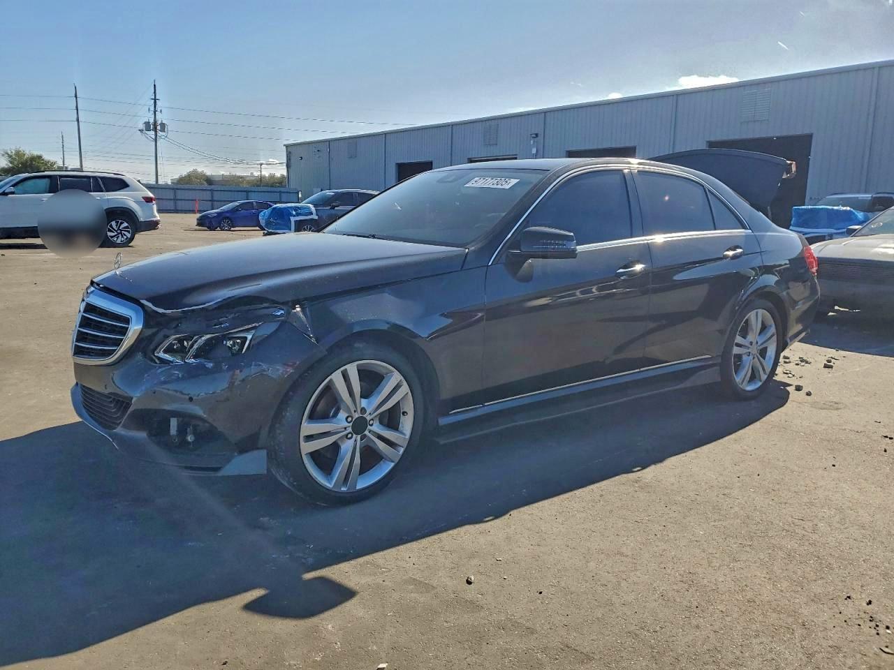 2014 MERCEDES-BENZ E