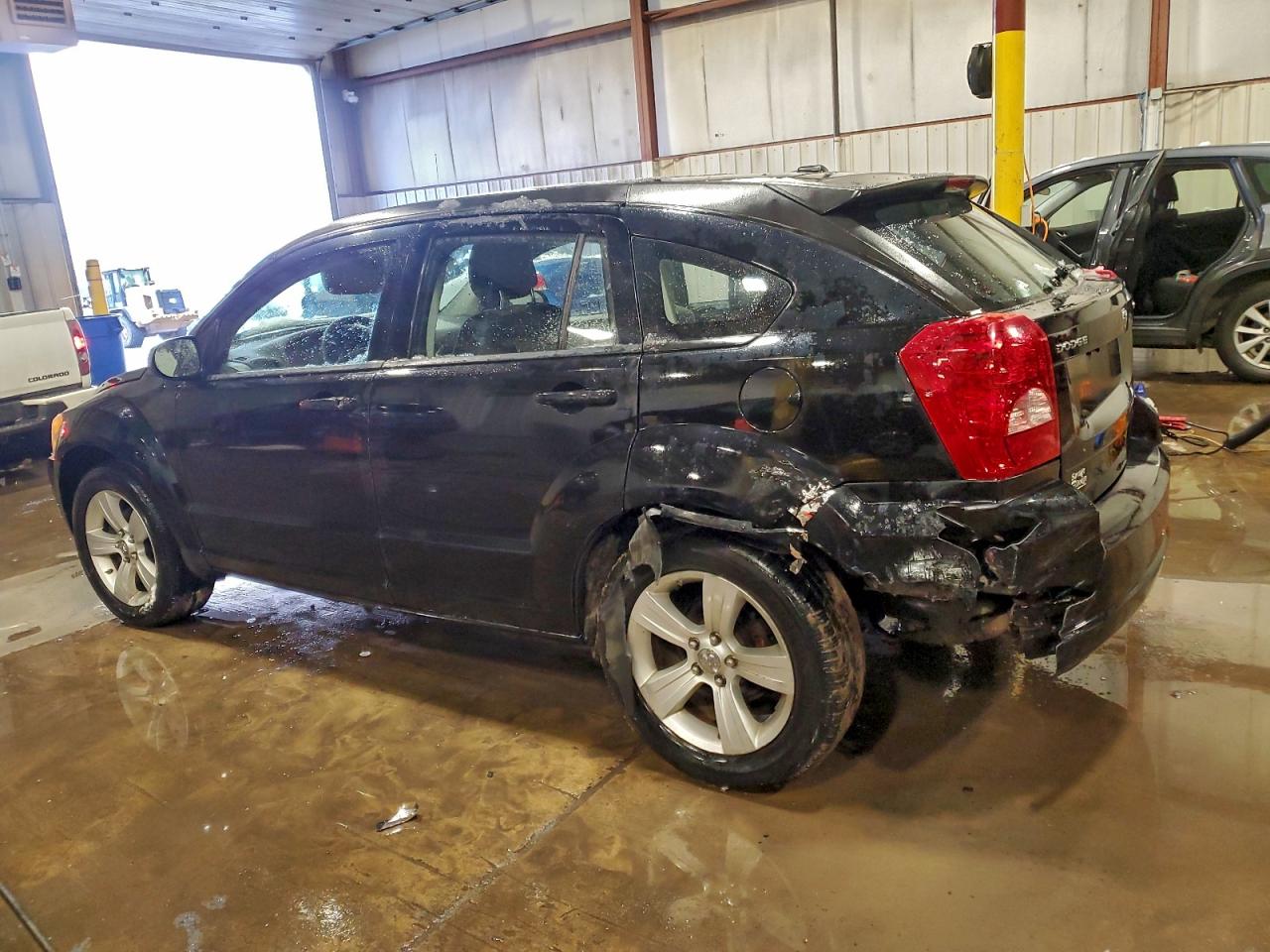2012 DODGE CALIBER SXT photo 2