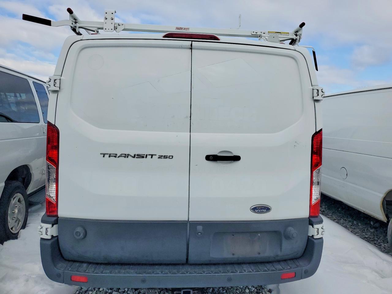 2020 FORD TRANSIT T-250 photo 6