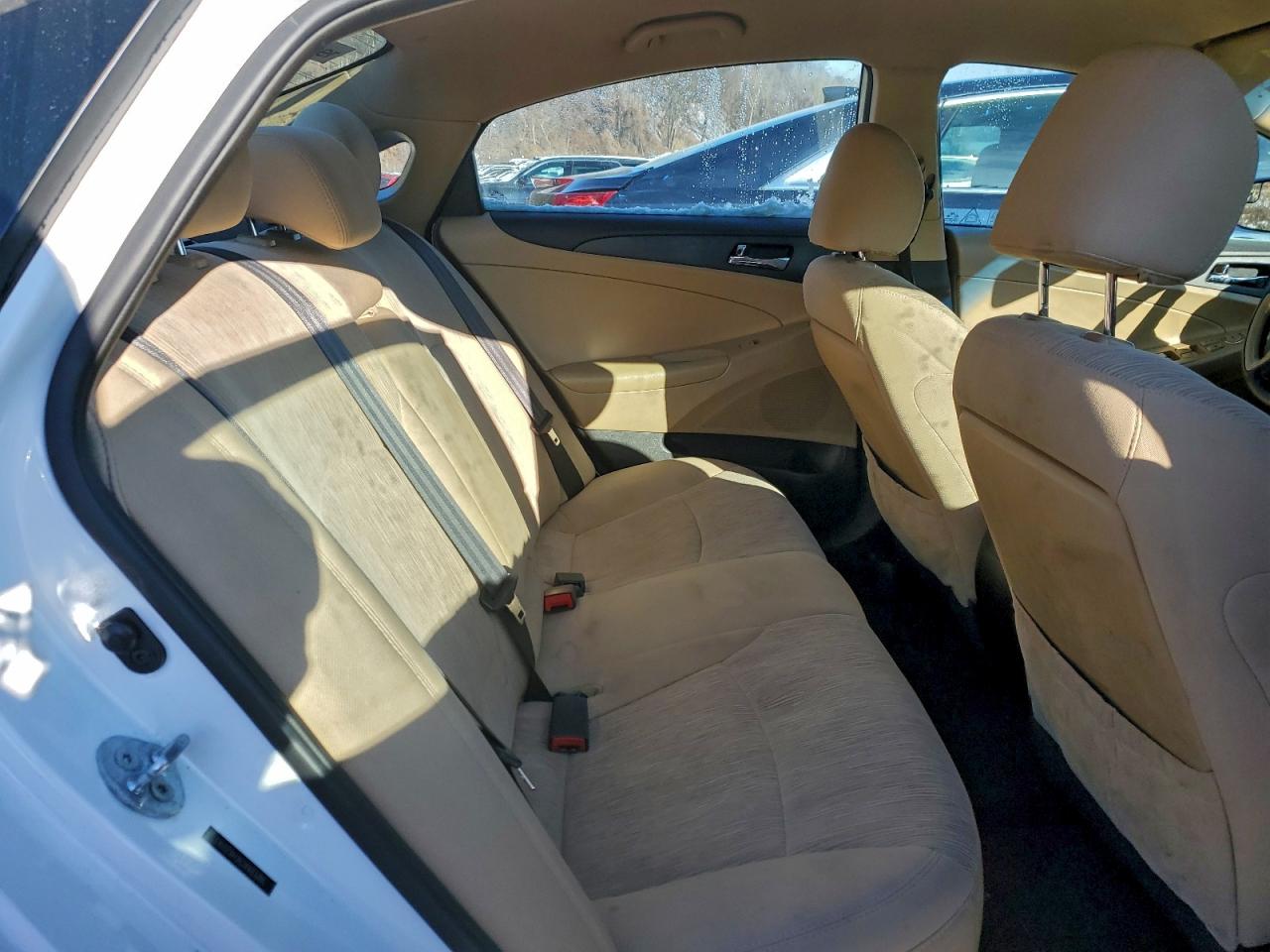 2014 HYUNDAI SONATA GLS photo 10