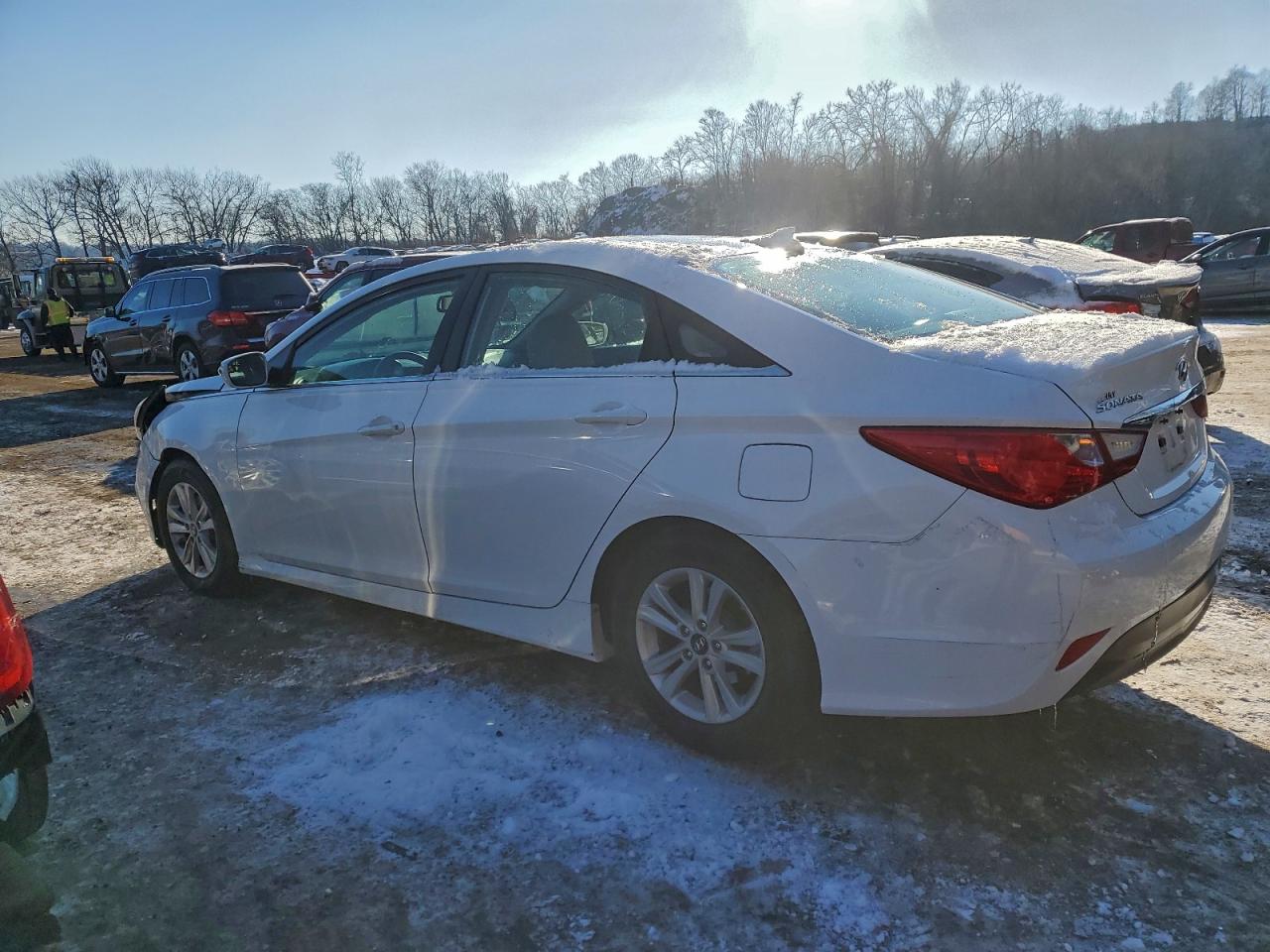 2014 HYUNDAI SONATA GLS photo 2