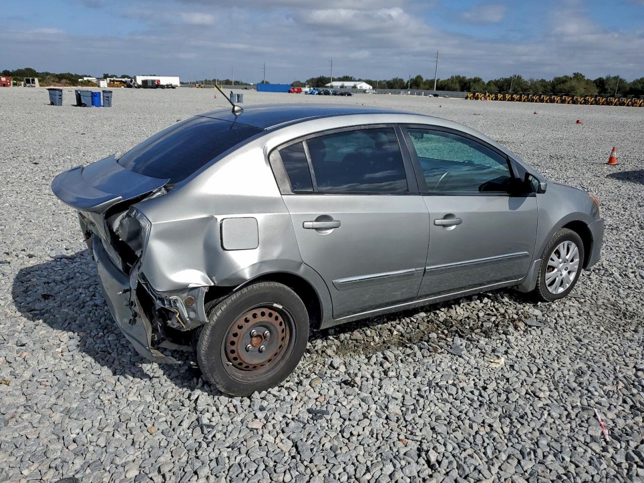 2011 NISSAN SENTRA 2.0 photo 3