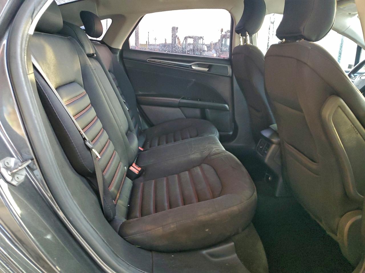 2016 FORD FUSION SE photo 10