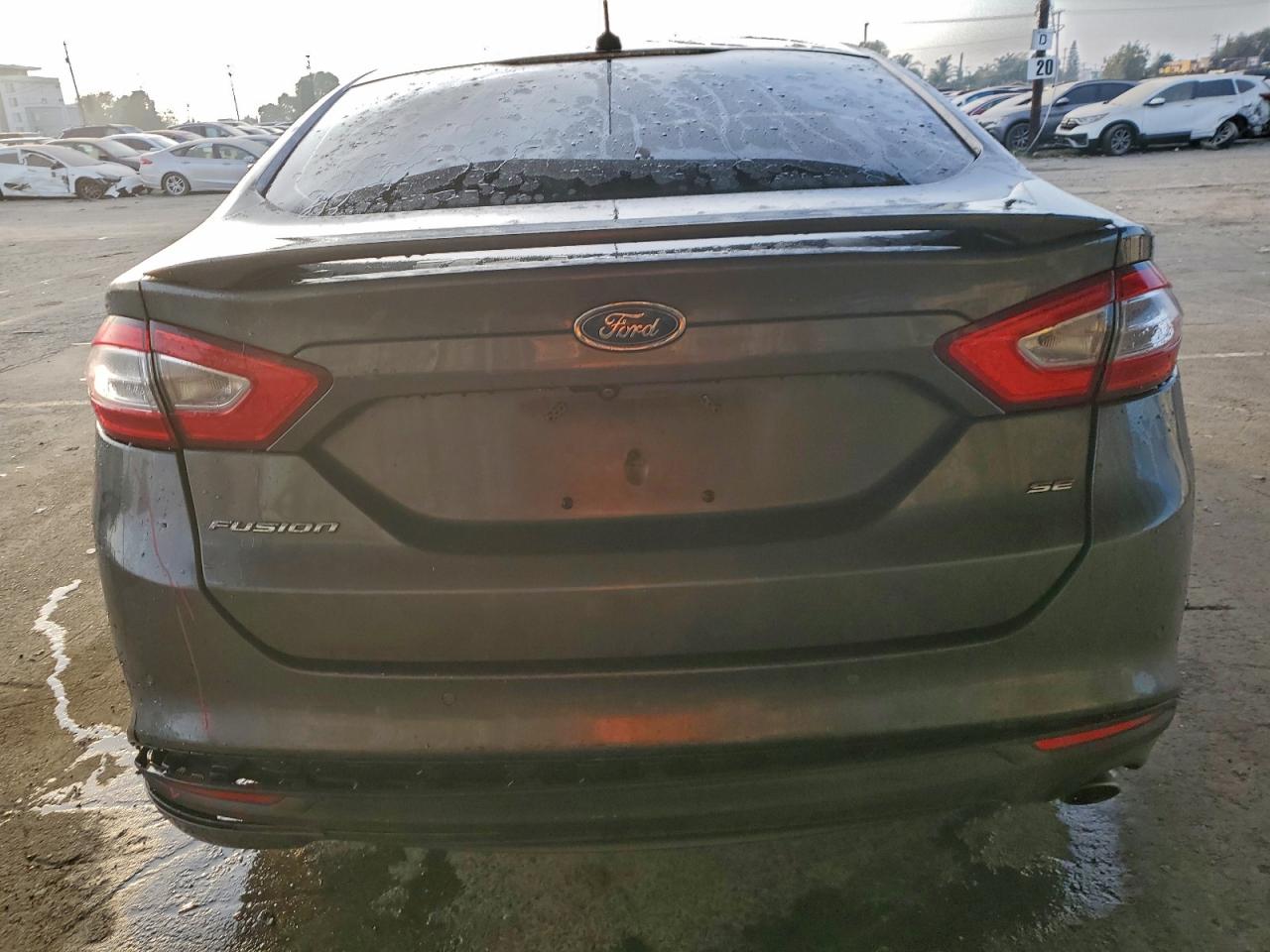 2016 FORD FUSION SE photo 6