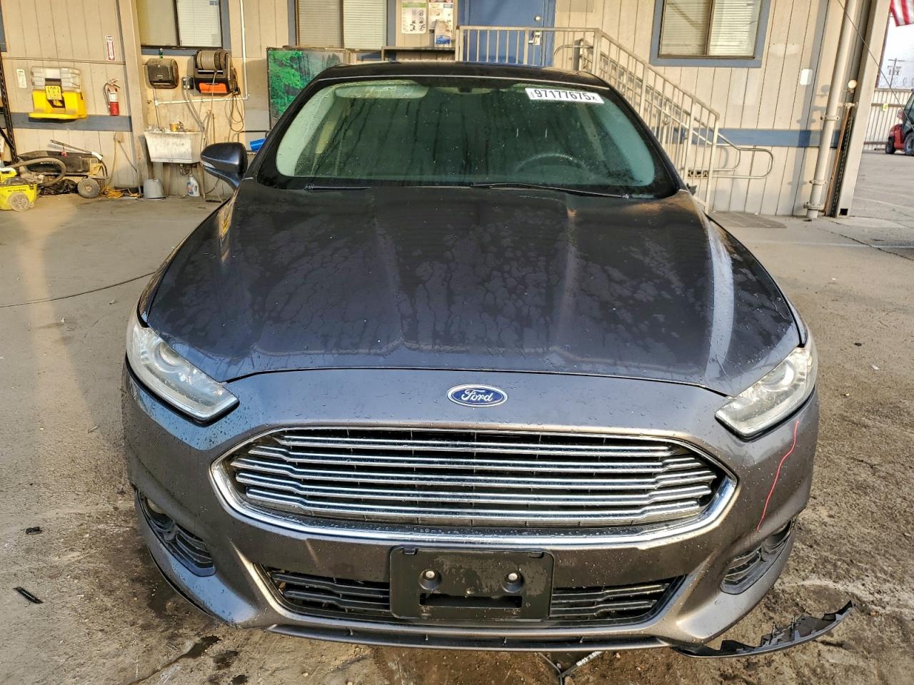 2016 FORD FUSION SE photo 5