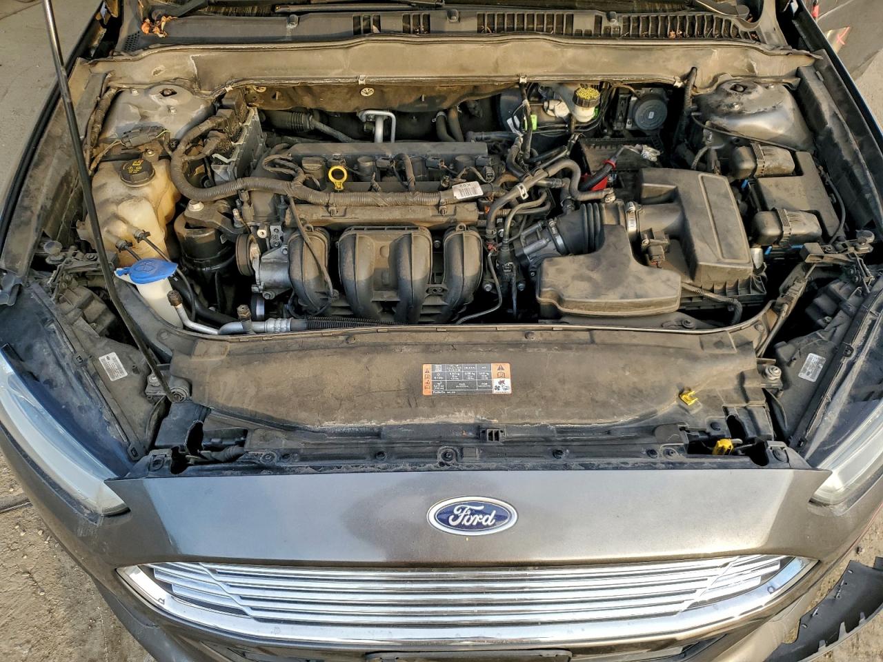 2016 FORD FUSION SE photo 11
