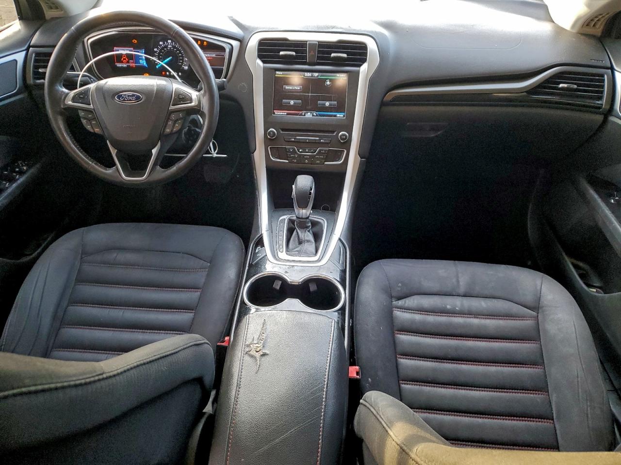2016 FORD FUSION SE photo 8