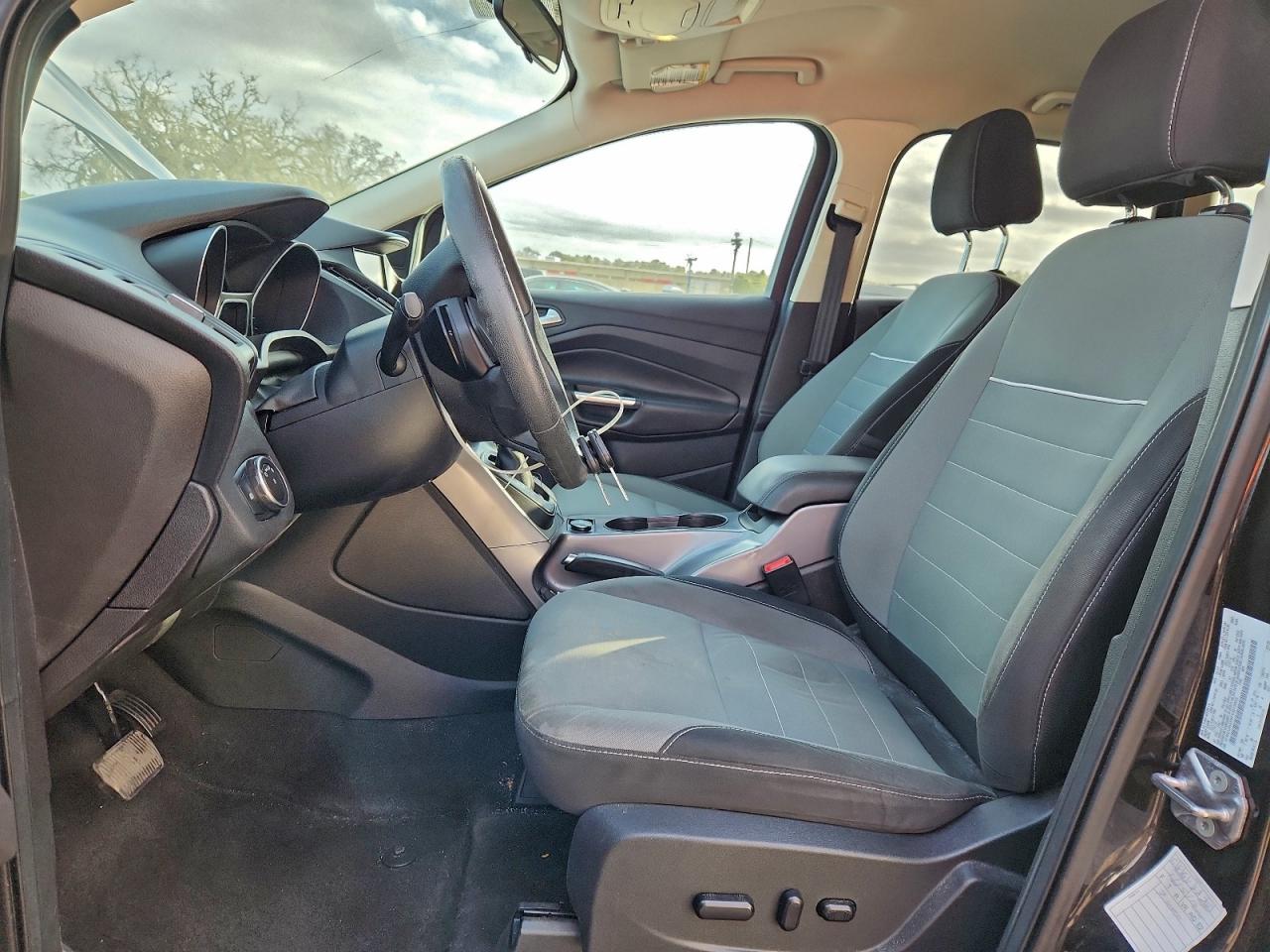 2015 FORD ESCAPE SE photo 7