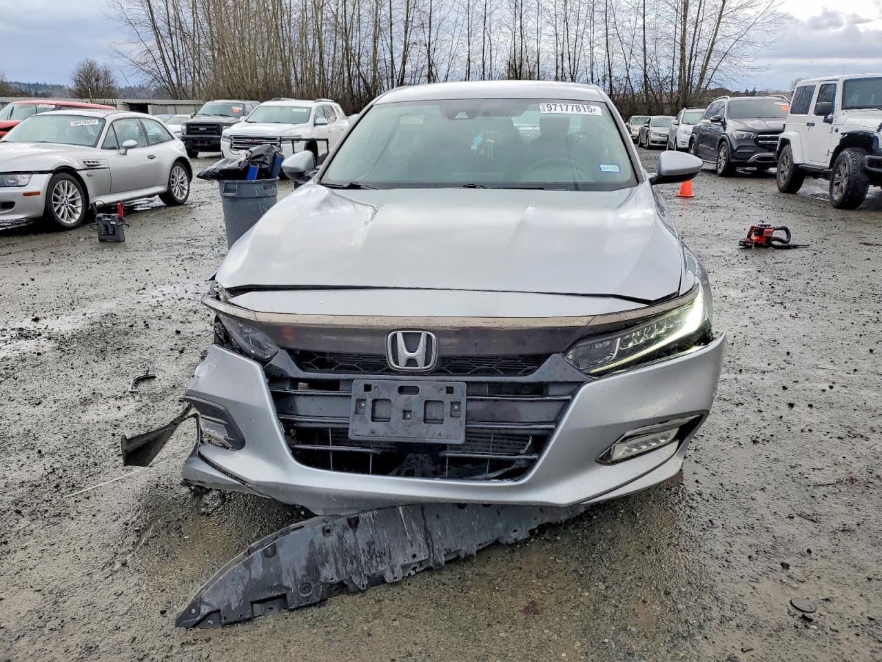 2018 HONDA ACCORD SPORT photo 5